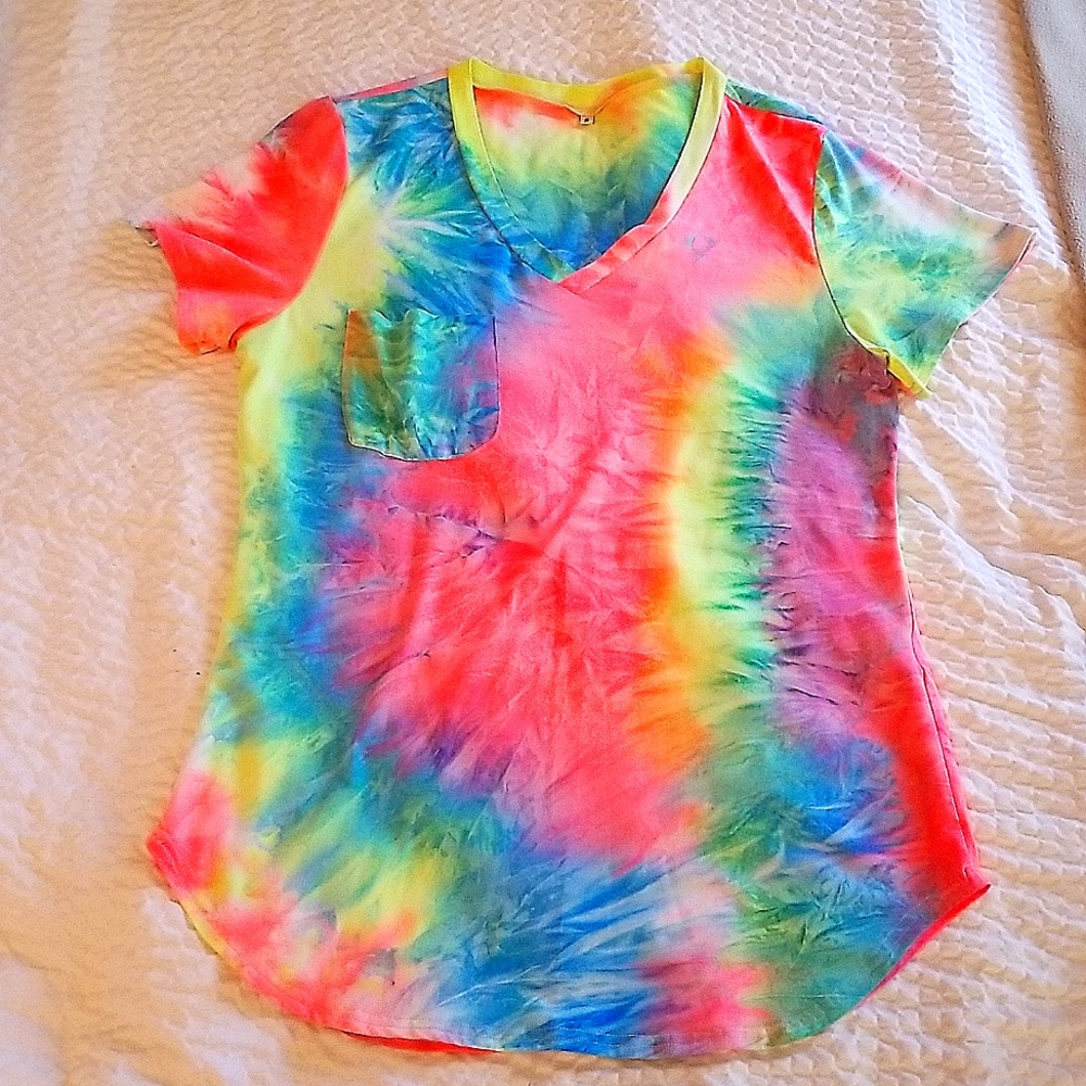 Women's Tie Dye Shirt